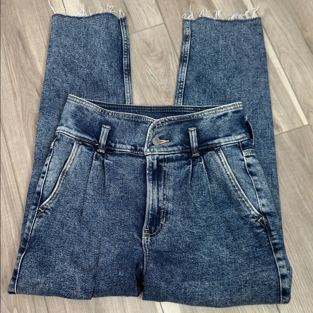 Hollister ultra high rise mom Jean vintage stretch size 26 - Picture 3 of 7